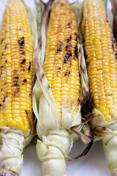 Lezzetli ızgara Mısır, yakın çekim. 