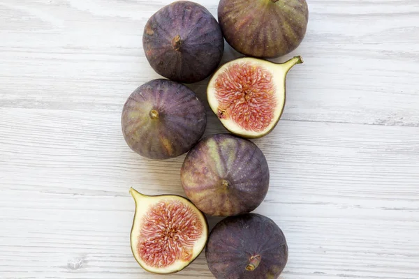 Fresh Figs White Wooden Table Top View Overhead Flat Lay — Stock Photo, Image