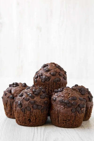 Chocolate Muffins White Wooden Background Side View Close — Stock Photo, Image