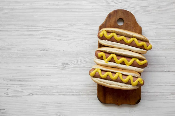 Hot Dog Yellow Mustard Wooden Board White Wooden Background View — Stock Photo, Image