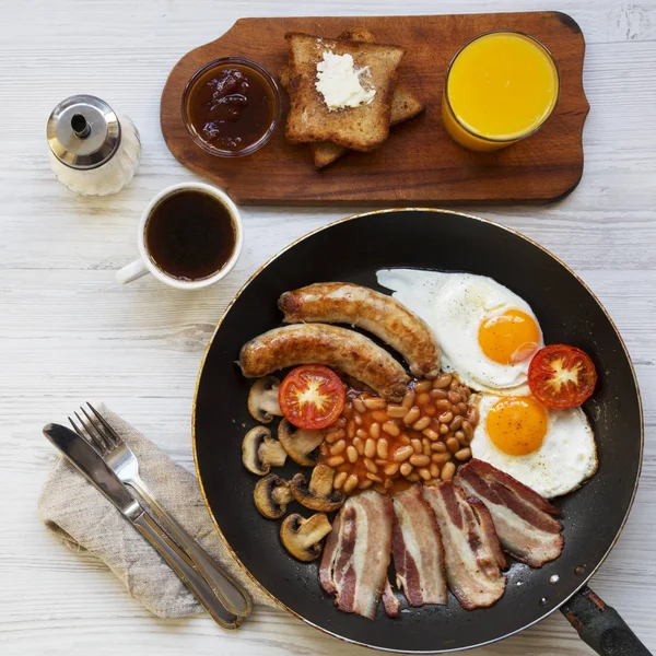 Café Manhã Inglês Completo Uma Panela Com Ovos Fritos Bacon — Fotografia de Stock