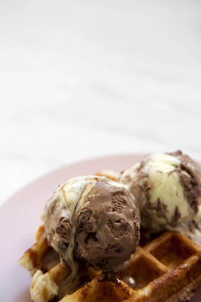 Traditional Belgian Waffle Lemon Chocolate Icecream Pink Plate Side View — Stock Photo, Image