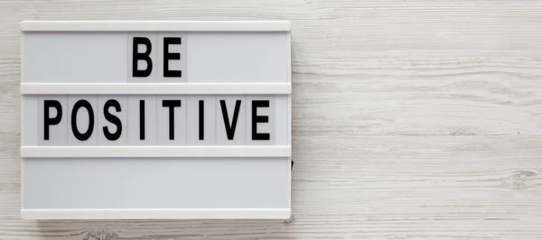 Positive Words Lightbox White Wooden Surface Top View Overhead Flat — Stock Photo, Image