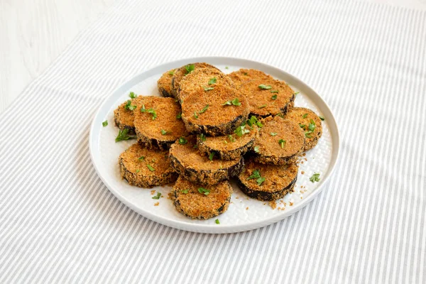 Ev yapımı sarımsaklı, fırında patlıcan, düşük açılı.. 