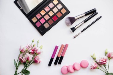 Makyaj ve kozmetik için fırça.