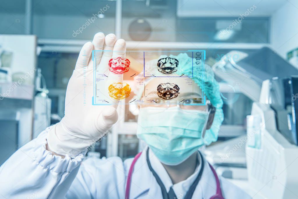 Young woman medical Health care researchers working in life science laboratory. analyzing microscope slides in research laboratory. Medicine concept. 