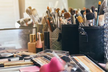 Profesyonel makyaj ürünleri kozmetik güzellik fırçalar ve araçları, makyaj seti