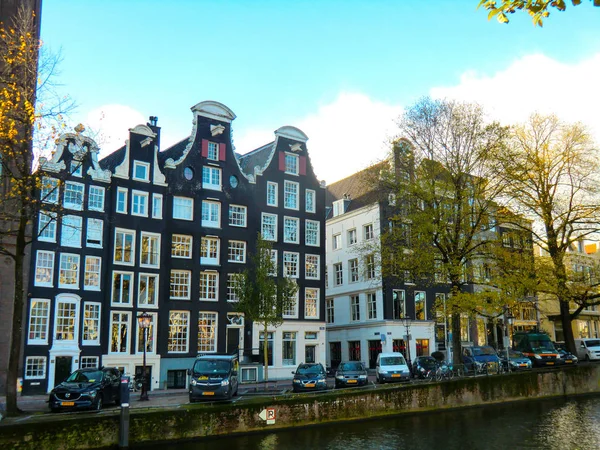 Holandské Domy Canal Amsterdam Nizozemsko Holandsko Evropa — Stock fotografie