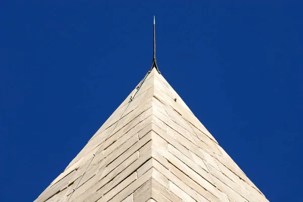 イタリア ラツィオ ローマ 町の広場 モニュメント ピラミッド 本拠地 アウトドア — ストック写真