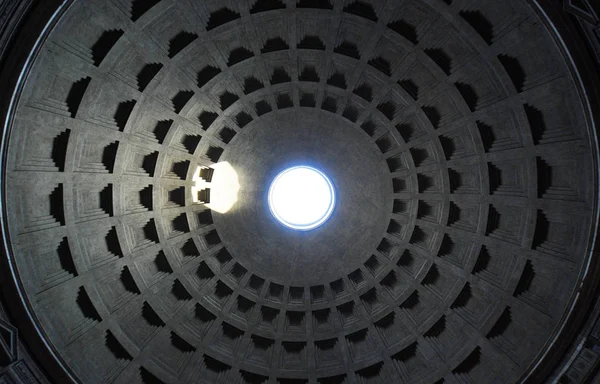 Pantheon Dome Interior Oculus Vedere Jos Roma Italia — Fotografie, imagine de stoc