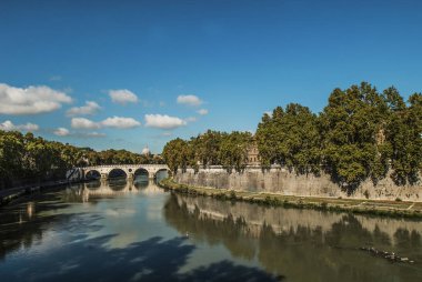 Ponte Sisto Tiber Nehri, St. Peter's Bazilikası, Roma, İtalya, Lazio kubbe üzerine