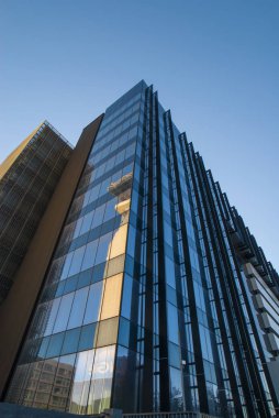 Roma Eur, aşağıdan görünümünü gökdelen muhit alan, Euroma2 alışveriş merkezi, Lazio, İtalya.