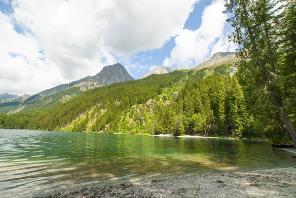 Lago di neves