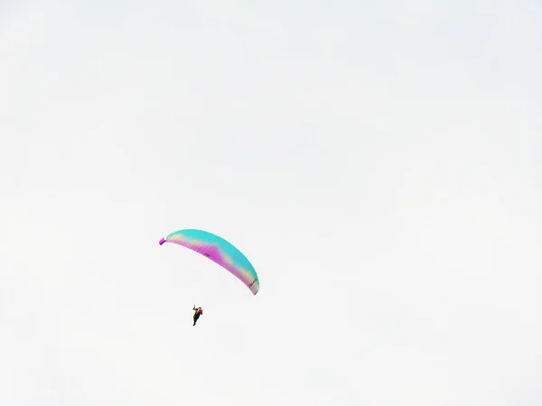 Paragliding — Stockfoto