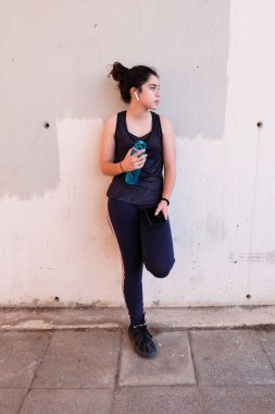 eğitimden sonra ara veren genç