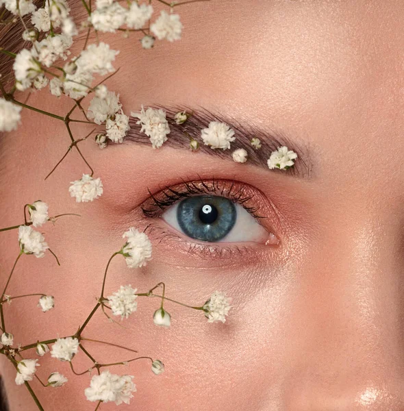 Mooie Vrouw Portret Met Frisse Dagelijkse Make Blond Haar Een Stockfoto