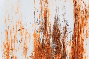 Metal pas arka plan Metal pas doku. Güzel sıradışı arka plan. Paslı beyaz boyalı metal duvar. Rust çizgileri ile paslı metal arka plan. Pas lekeleri.