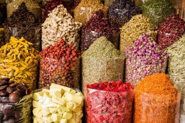 Baharat ve kuru otlar arka plan