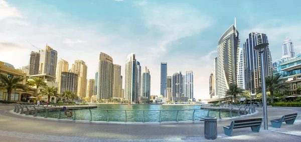 Dubai Marina Hermosos edificios — Foto de Stock