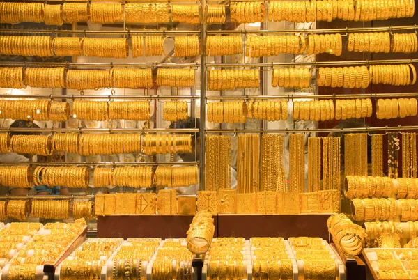 Gold Souk mücevher süsler