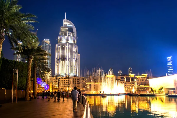 Dança da água, fonte de água Burj Khalifa — Fotografia de Stock