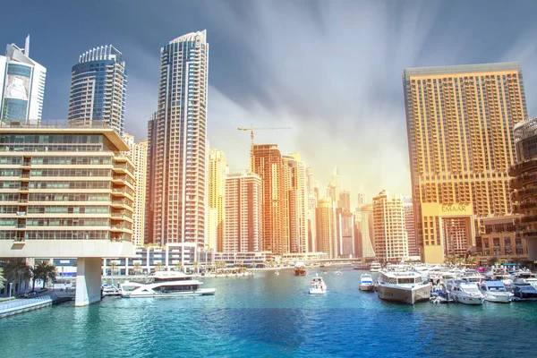 Hermosa vista de Dubai Marina — Foto de Stock