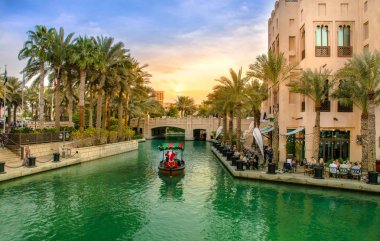 Dubai Famous Place Souk Madinat Jumeirah