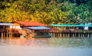 Vayalapra yüzen Park Restaurant Kannur Kerala