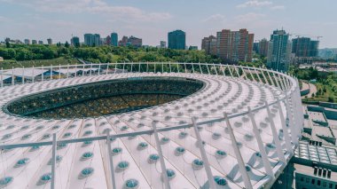 Olimpiyat Stadı. 5 Nisan 2018. Kiev. Ukrayna. Havadan görünümü Olimpiyat MGK. Şampiyonlar Ligi. Futbol Sahası.
