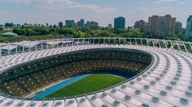 Olimpiyat Stadı. 5 Nisan 2018. Kiev. Ukrayna. Havadan görünümü Olimpiyat MGK. Şampiyonlar Ligi. Futbol Sahası.