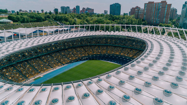 Олимпийский стадион. 5 апреля 2018 года. Киев. Украина. Вид с воздуха на Олимпийский национальный комитет. Лига чемпионов. Футбольное поле
.