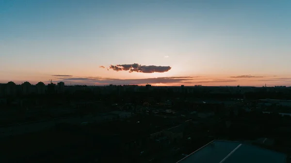 Luftaufnahme Des Sonnenuntergangs Blauer Himmel Die Wolken Orangefarbene Sonne — Stockfoto