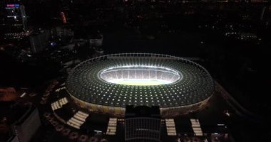 Olimpiyat Stadı. 9 Ekim 2017. Ukrayna. Kiev (Kiev). Olimpik milli güvenlik. akşam Stadyumu'nun havadan görünümü. Avrupa ve Dünya Şampiyonası.