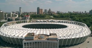 Olimpiyat Stadı. 4 Mayıs 2018. Kiev (Kiev). Ukrayna. Havadan görünümü Olimpiyat MGK. Şampiyonlar Ligi. Futbol Dünya Kupası. Futbol sahası.
