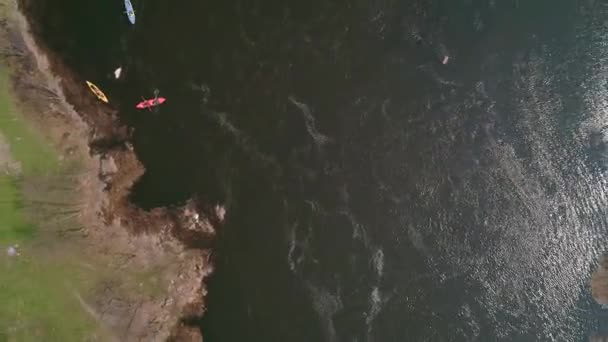 Viajando Kayak Vista Aérea Río Ros Piedras Naturaleza Ucrania — Vídeo de stock