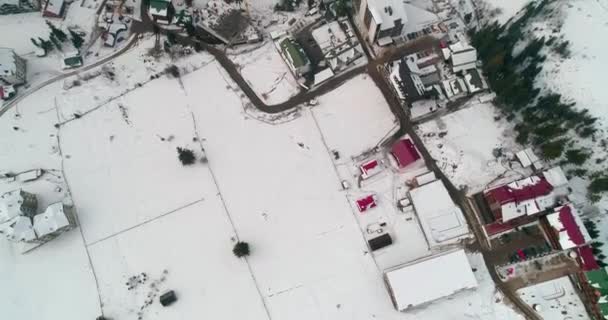 Havadan Görünümü Bir Evin Dağlarda Kar Kış Bukovel Ukrayna — Stok video
