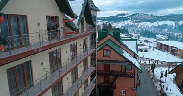 Hotel Podgorye Marzo 2018 Bukovel Ucrania Vista Aérea Edificio Las — Vídeo de stock