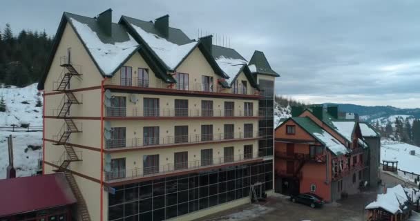 Hotel Podgorye Března 2018 Bukovel Ukrajina Letecký Pohled Budovy Horách — Stock video