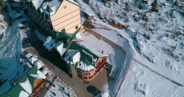 Hotel Podgorye März 2018 Bukovel Ukrainisch Luftaufnahme Eines Gebäudes Den — Stockvideo