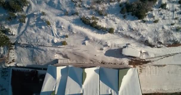 Luftaufnahme Eines Hauses Den Bergen Karpaten Schnee Winter Bukovel Ukraine — Stockvideo