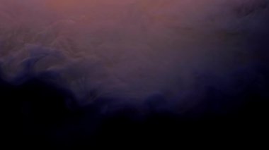 Koyu mavi mürekkep suda karıştırma, kopya alanı ile su altında yumuşak dönen. Renkli akrilik boya bulutu izole edilmiştir. Soyut duman patlama animasyon. Evren, uzay. Sanat geçmişi. Timelapse. 4k görüntü.