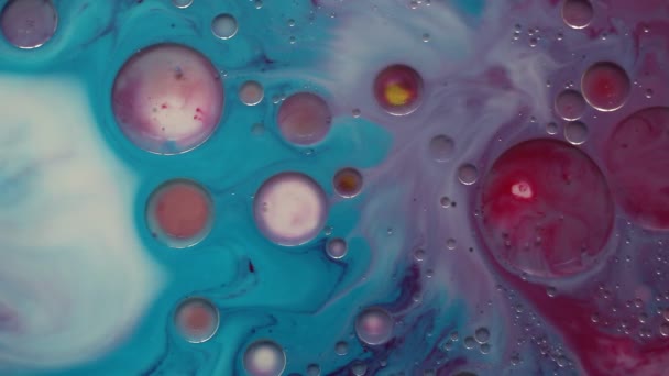 Modèle Aléatoire Liquide Coloré Dans Eau Fond Couleur Abstrait Bulles — Video