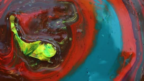 旋转催眠隧道 真正的彩色迷幻镜头 色彩鲜艳的颜料混合运动 抽象背景 — 图库视频影像