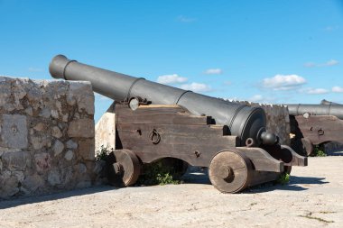 Antik Bronz top Ibiza