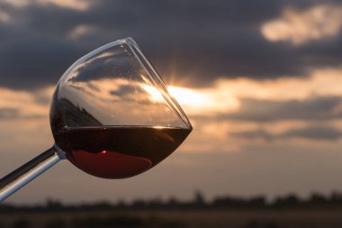 Gün batımında tost.