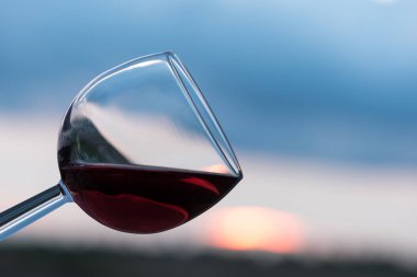 Gün batımında tost.