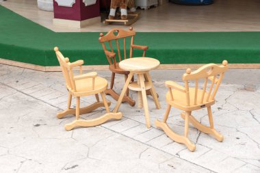 Stüdyo fotoğrafçılığı için oyuncak araba