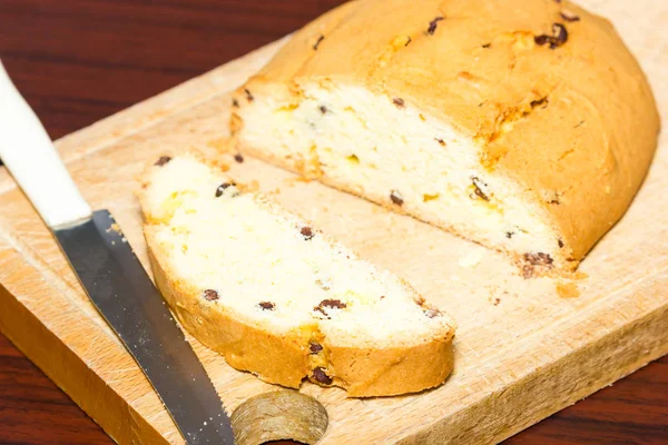 Çörek çikolata gevreği ile