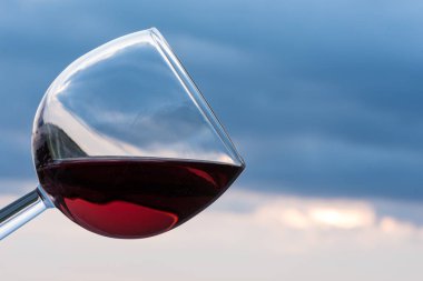 Gün batımında tost.