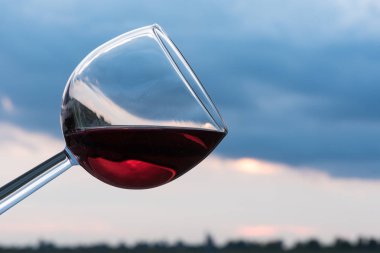 Gün batımında tost.